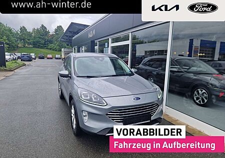 Ford Kuga 2,0 EcoBlue 4WD AT Titanium LED HeadUP Navi SHZ R
