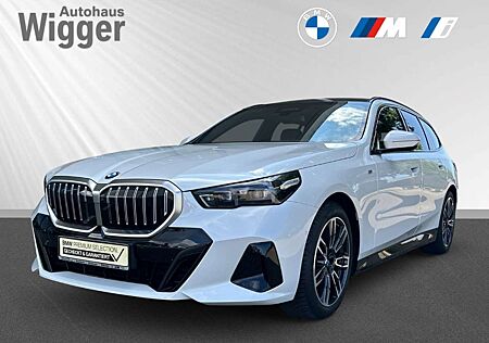 BMW 520 d M Sport touring/HUD/StandHZG/AHK/Panodach