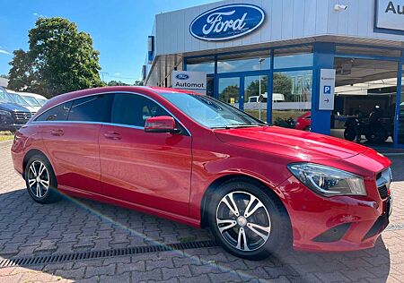 Mercedes-Benz CLA 200 Urban*Bi-Xenon*Navi*SHZ