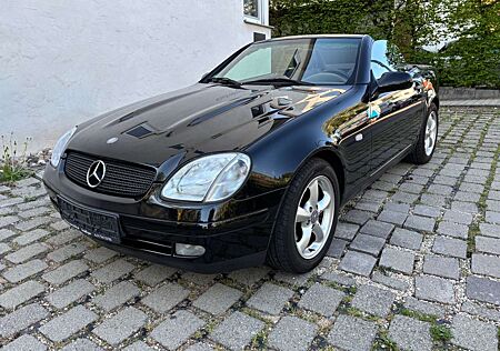 Mercedes-Benz SLK 200