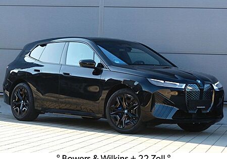 BMW iX M60*B&W*Soft*AHK*Clear*2-Achs*Integral*Pano*