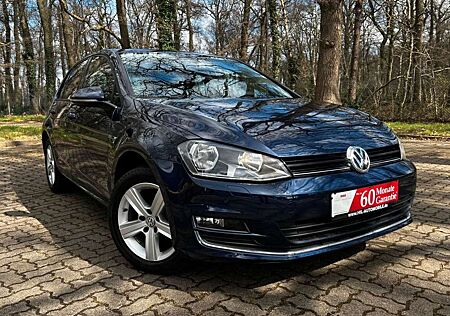 VW Golf Volkswagen VII Lim. Lounge BMT