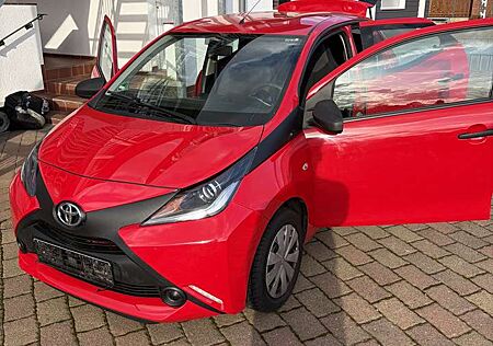 Toyota Aygo x