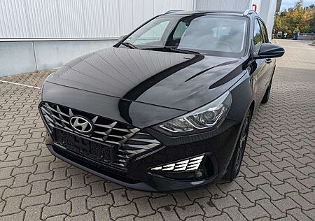 Hyundai i30 cw Edition 30 Mild-Hybrid 1. Hd. alle Insp.