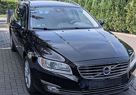 Volvo V70 Diesel D3 Geartronic Summum