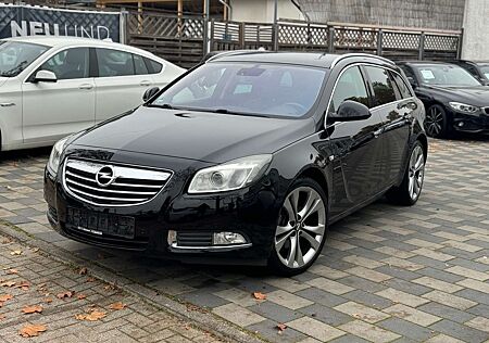 Opel Insignia Navi/Xenon/Leder/LED/Cosmo 4x4