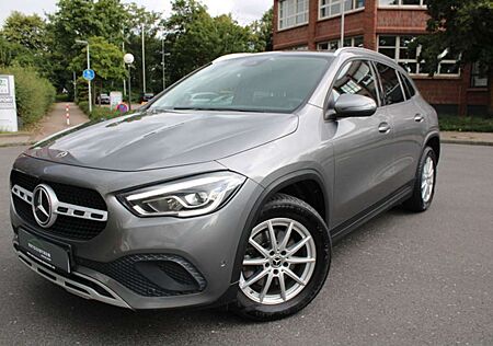 Mercedes-Benz GLA 200 d 8G LED/Leder/Navi/PDC/Kamera/MBUX/Spur