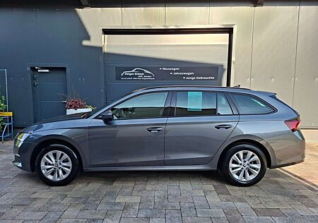 Skoda Octavia DSG AHK/El. Heckkl/Sitzheiz/Cam/Navi/Voll LED/ACC