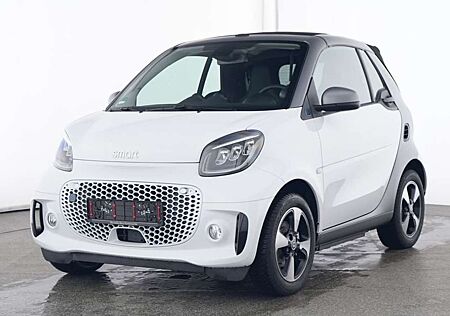 Smart ForTwo EQ cabrio passion Exclusive*Kamera*22 kW*