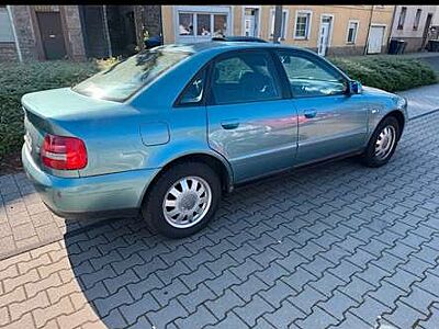 Audi A4 1.6