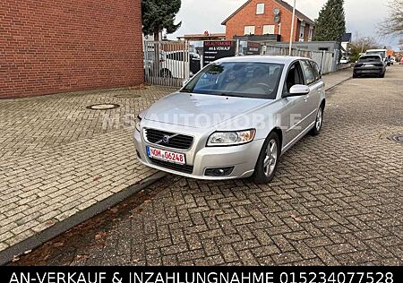 Volvo V50 Kombi 2.0 D Momentum