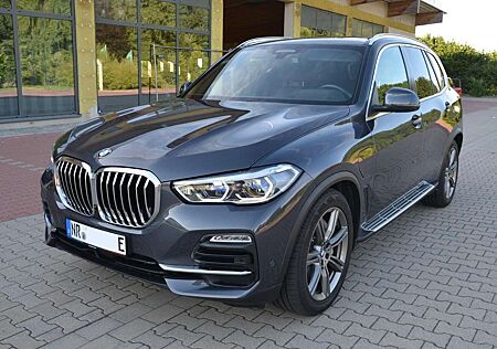 BMW X5 Plug-In-Hybrid xDrive45e