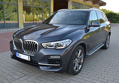 BMW X5 Plug-In-Hybrid xDrive45e