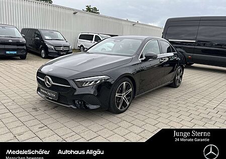 Mercedes-Benz A 220 4M Progressive 18" Standheizung 360° NP53