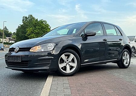 VW Golf Volkswagen Navi Sitzheiz Bluetooth 2xPDC Comfortline BMT