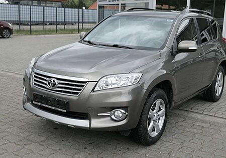 Toyota RAV 4 Travel 4-WD/AHK/MFL/Sitzheizung/Euro6