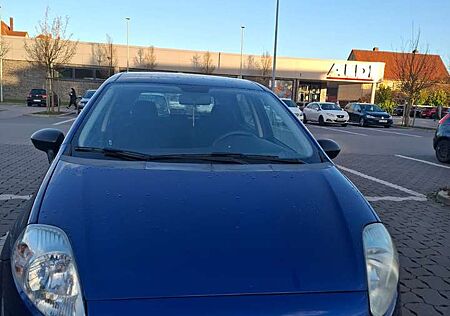 Fiat Punto 1.2 8V Classic TUV 08/26 Top