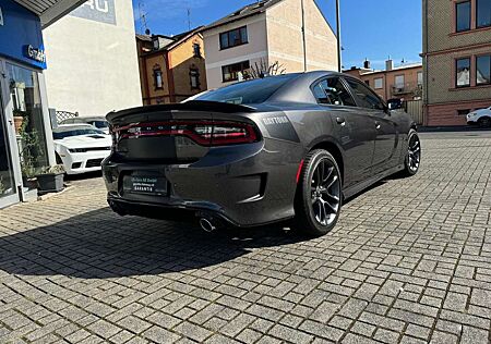 Dodge Charger 5.7 R/T DAYTONA Optik V8 Voll