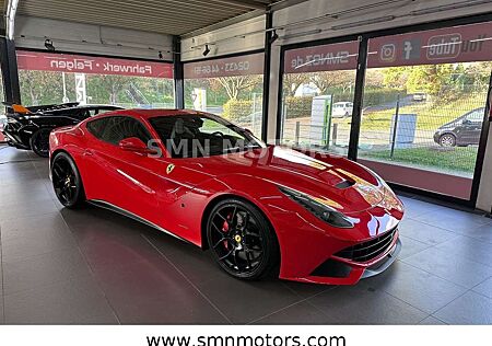 Ferrari F12 Berlinetta *Novitec * Schale * 1.HAND*