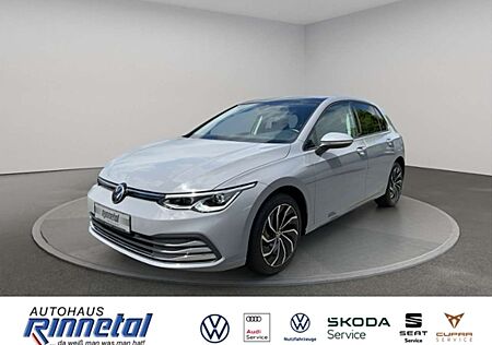 VW Golf Volkswagen VIII 2.0 TDI DSG Active PANO+NAVI+MATRIX LED+BEH