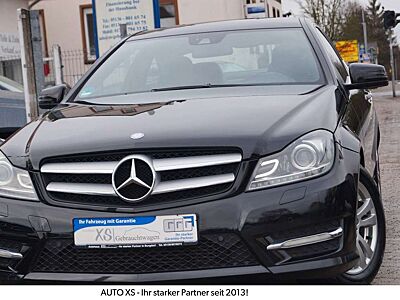 Mercedes-Benz C 180 CGI Coupé BlueEff. 7G-Tronic AMG-Line 1.Hd