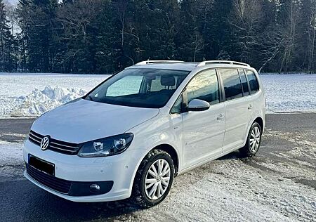 VW Touran Volkswagen Diesel 2.0 TDI DPF DSG Cup