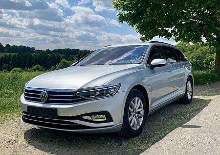 VW Passat Variant Volkswagen Business