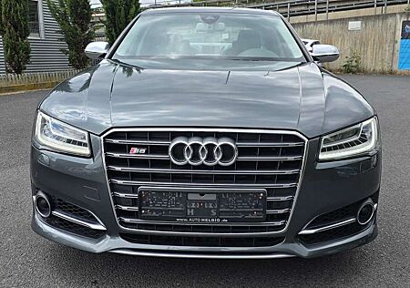 Audi S8 4.0 TFSI quattro