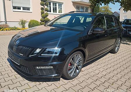 Skoda Octavia Combi RS 245 PS, LED-Scheinwerfer, Navi