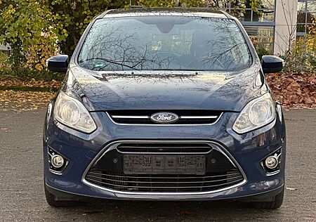 Ford Grand C-Max Titanium Diesel 7 Sitze .