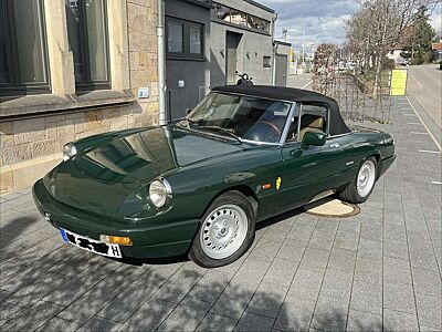 Alfa Romeo Spider 2.0