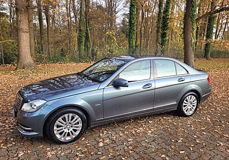 Mercedes-Benz C 180 CGI BlueEfficiency (204.049)