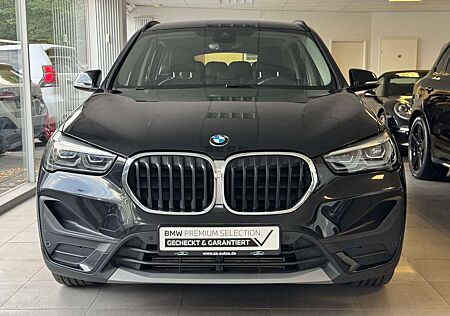 BMW X1 xDrive25e Advantage Sportsitze LED DAB PDC