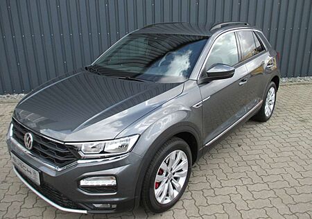 VW T-Roc Volkswagen Sport 1.5 TSI 110KW 6 Gang
