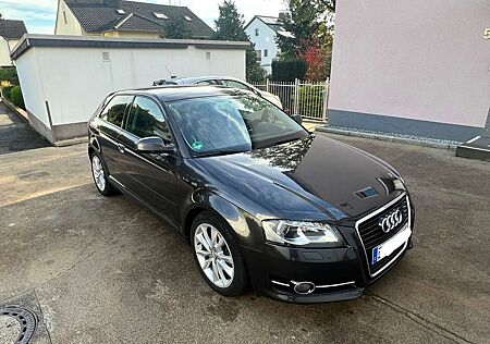 Audi A3 2.0 TDI Ambition (103kW)