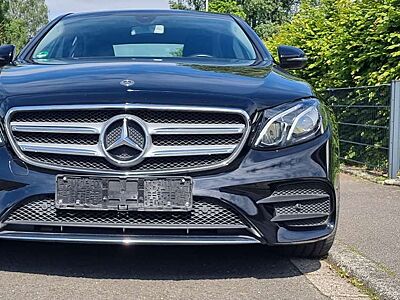 Mercedes-Benz E 300 d 9G-TRONIC AMG Line