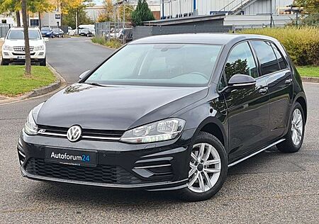 VW Golf Volkswagen VII Lim. Comfortline R-Line*CarPlay*SHZ*PDC