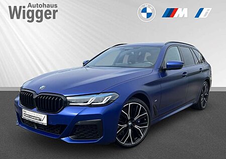 BMW 540 d M Sport xDrive touring/HUD/StHZG/AHK/Panodach