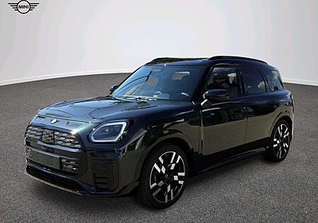 MINI Countryman SE All4 John Cooper Works Trim