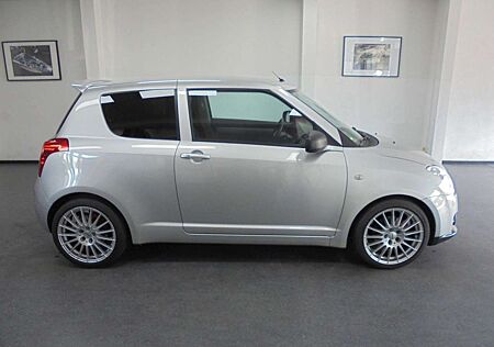 Suzuki Swift 1.6 Sport Klimaautomatik TÜV 04/2026