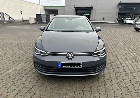 VW Golf Volkswagen VIII Lim. United