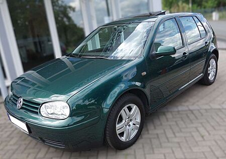 VW Golf Volkswagen 1.6 Auto Highline Sportsitze/Lenkrad.Schieb