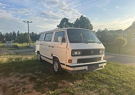 VW T3 Caravelle Volkswagen T3 White Star