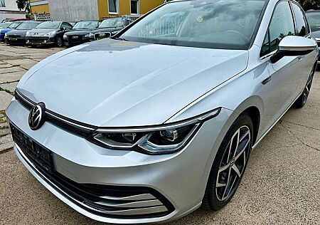 VW Golf Volkswagen VIII 8 Lim. Style 1.5 eTSI * 1.Hand *Ambien