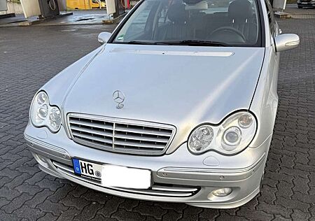 Mercedes-Benz C 220 T CDI Facelift AHK Xenon Automatik