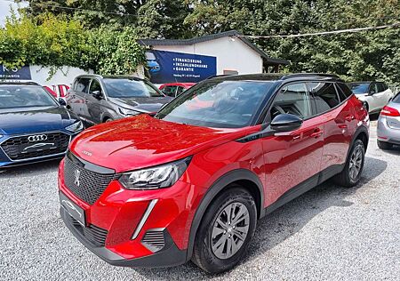 Peugeot 2008 PureTech 130 SYLE/ AUTOMATIK/ LED/ NAVI