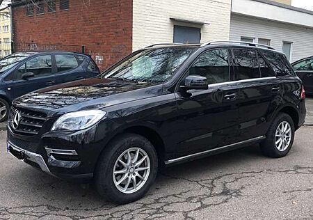 Mercedes-Benz ML 350 BlueTEC 4MATIC 7G-TRONIC