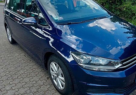 VW Touran Volkswagen 1.4 TSI (BlueMotion Technology) Comfortline