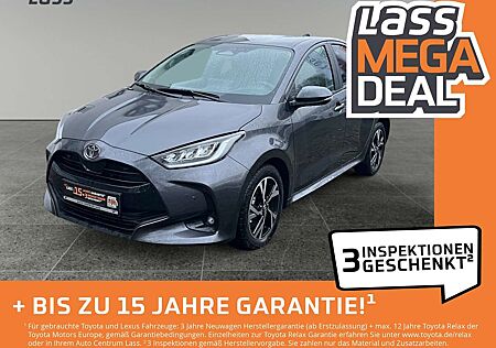 Toyota Yaris 1.5 Teamplayer ACC AUT Fernlichtass. Kam.