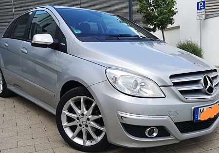 Mercedes-Benz B 170 BlueEFFICIENCY